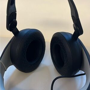 Avegant Glyph Personal Theater Headphones. Game headphones